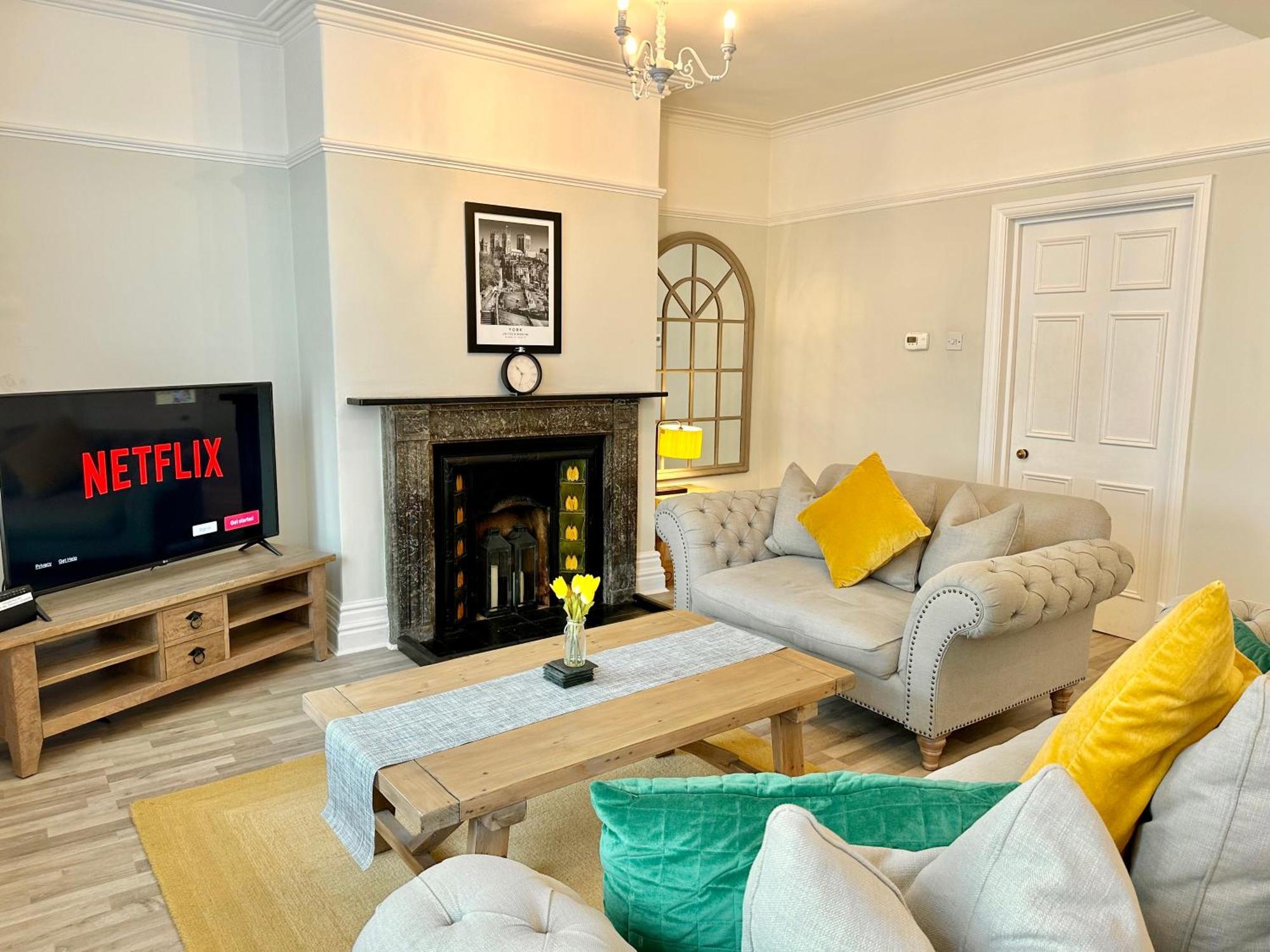 Gillygate Nest With Free Allocated Parking York Extérieur photo